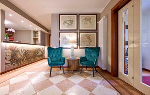 Suite Seneca - Azzano San Paolo, Bergamo, Italy