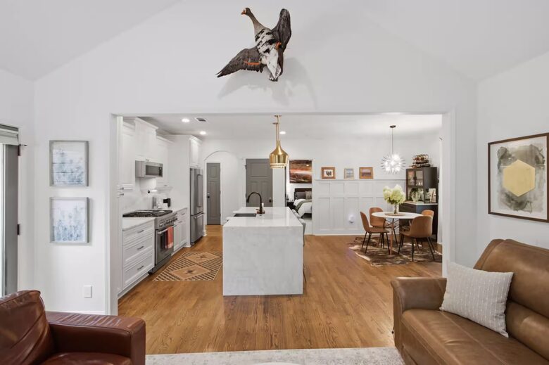 Stylish Intown Atlanta Retreat with Firepit near Piedmont Park - Atlanta, Georgia