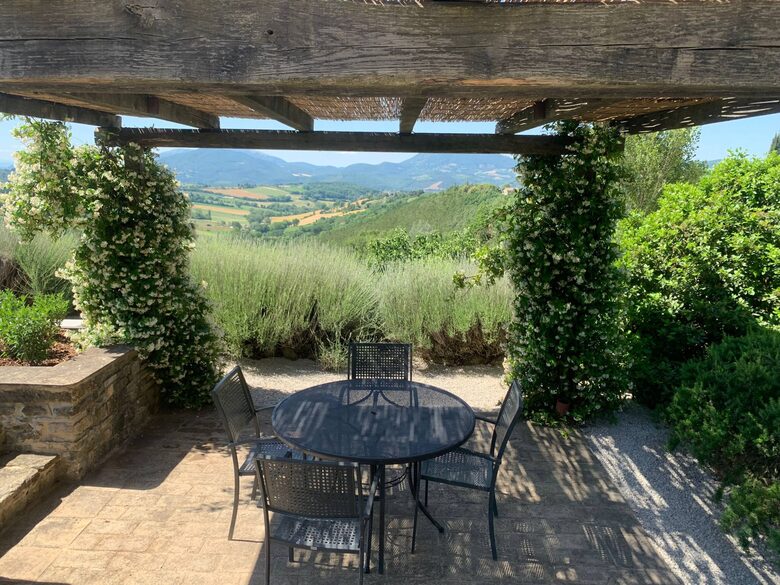 Secluded Stone Farmhouse with Pool & Sweeping Umbrian Views - Montone, Italy