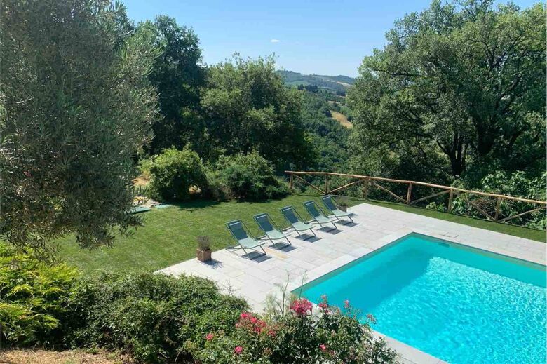 Secluded Stone Farmhouse with Pool & Sweeping Umbrian Views - Montone, Italy
