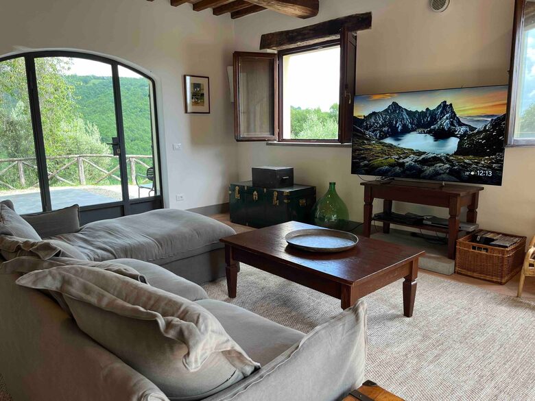 Secluded Stone Farmhouse with Pool & Sweeping Umbrian Views - Montone, Italy