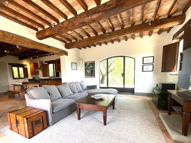 Secluded Stone Farmhouse with Pool & Sweeping Umbrian Views - Montone, Italy