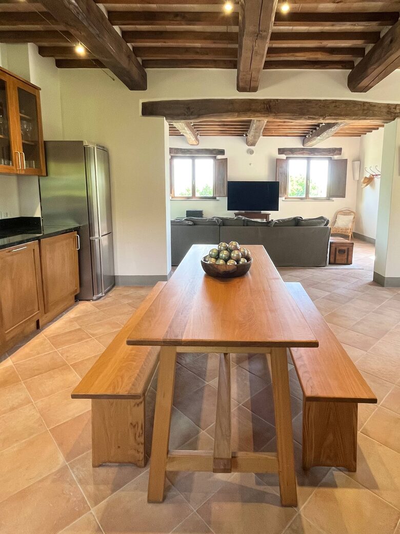 Secluded Stone Farmhouse with Pool & Sweeping Umbrian Views - Montone, Italy