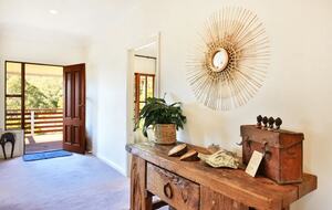 96-Acre Kangaroo Valley Lodge with Mountain Views - Bellawongarah, Australia