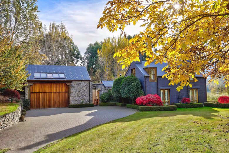Arrowtown Country House Near Ayrburn and Lake Hayes - Queenstown, New Zealand
