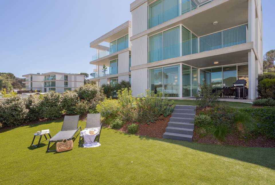 Contemporary Garden Residence at Camiral - Caldes de Malavella, Girona, Spain