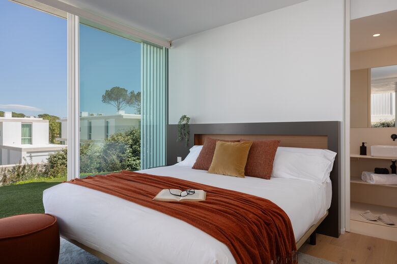Contemporary Garden Residence at Camiral - Caldes de Malavella, Girona, Spain