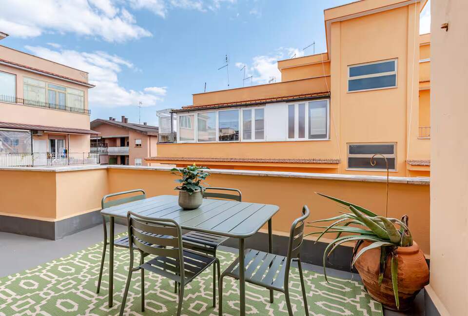Roman Penthouse with Two Private Terraces - Rome, Italy