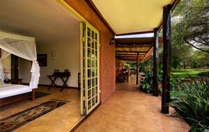 Private Courtyard Villa with Chef at Kili Golf - Usa River, Tanzania