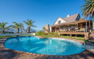 Stellenbosch Vineyard Manor - Stellenbosch, South Africa