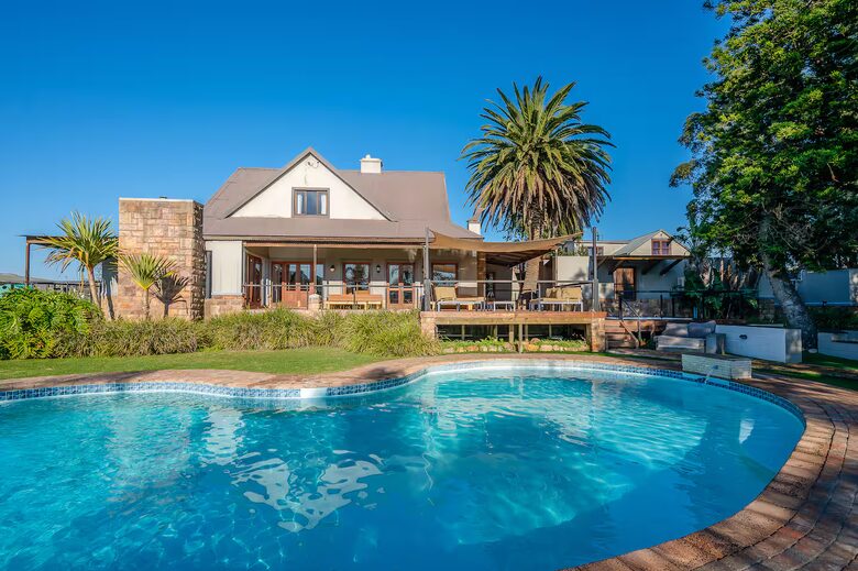 Stellenbosch Vineyard Manor - Stellenbosch, South Africa
