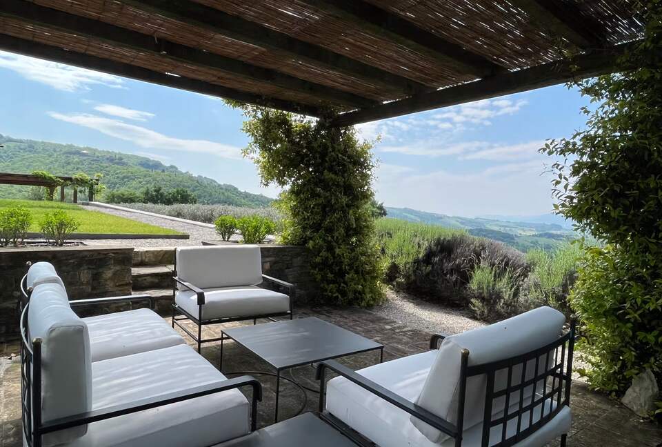 Secluded Stone Farmhouse with Pool & Sweeping Umbrian Views - Montone, Italy