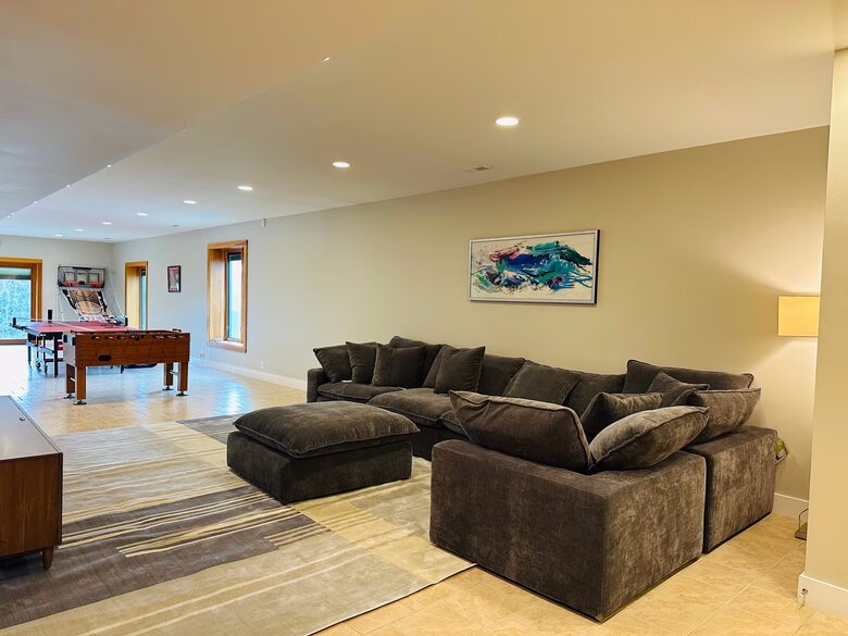 McLean Estate with Indoor Pool Near Washington DC - McLean, Virginia