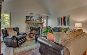 Renovated Tahoe Escape Near Beaches & Trails - Incline Village, Nevada