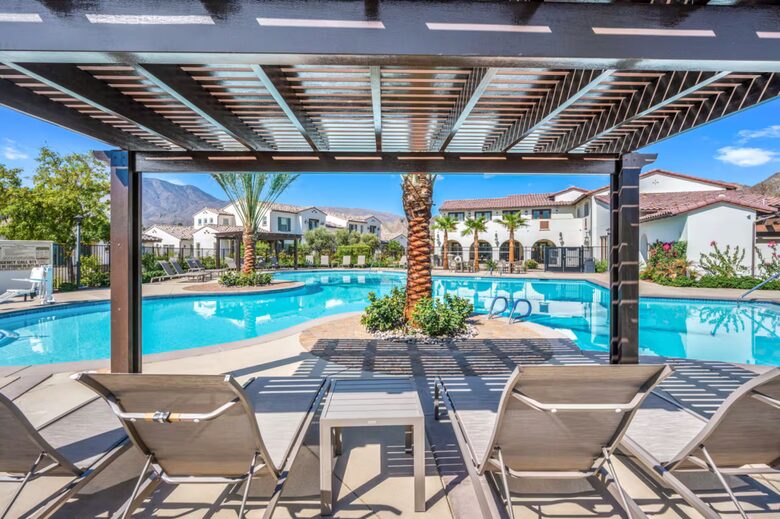 Luxe Desert Escape | On 18th Hole with Private Pool & Hot Tub - La Quinta, California