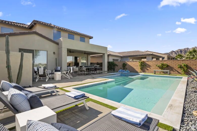 Luxe Desert Escape | On 18th Hole with Private Pool & Hot Tub - La Quinta, California
