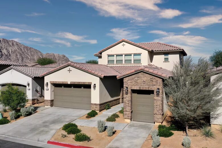 Luxe Desert Escape | On 18th Hole with Private Pool & Hot Tub - La Quinta, California