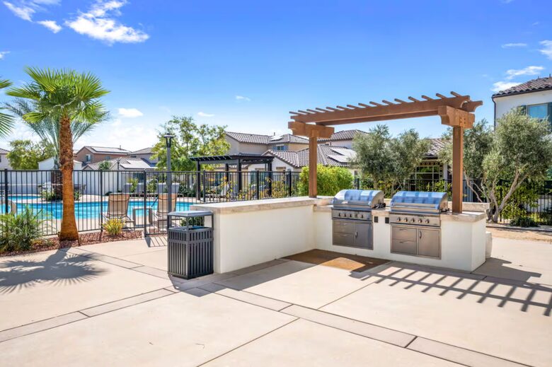 Luxe Desert Escape | On 18th Hole with Private Pool & Hot Tub - La Quinta, California
