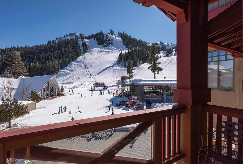 Top-Floor Alpine Escape in The Village at Palisades Tahoe - Olympic Valley, California