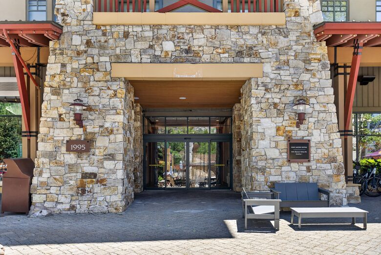 Top-Floor Alpine Escape in The Village at Palisades Tahoe - Olympic Valley, California