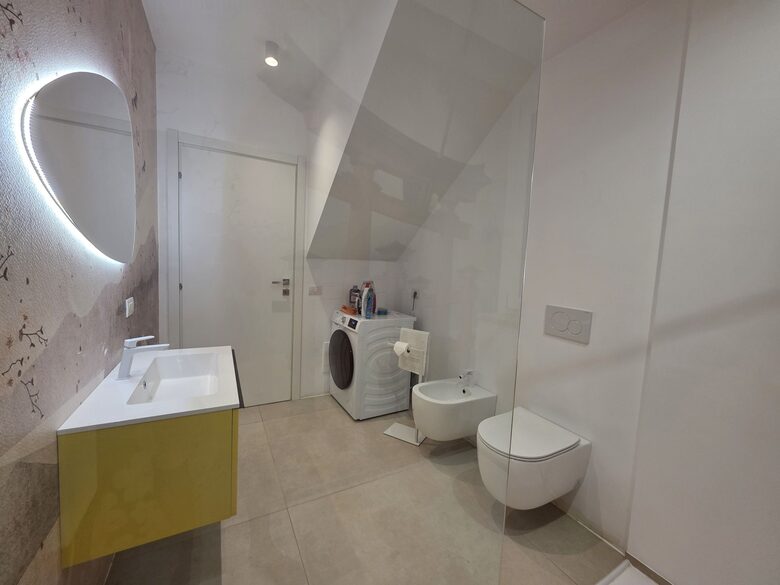 Coastal Comfort with Private Pool - Santo Spirito, Bari, Italy