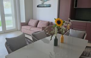 Coastal Comfort with Private Pool - Santo Spirito, Bari, Italy