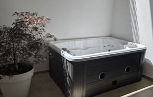 Coastal Comfort with Private Pool - Santo Spirito, Bari, Italy
