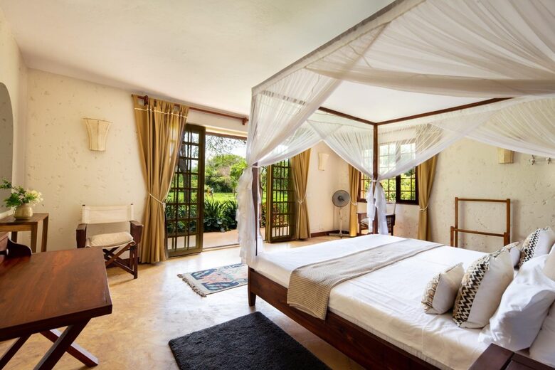 Private Courtyard Villa with Chef at Kili Golf - Usa River, Tanzania