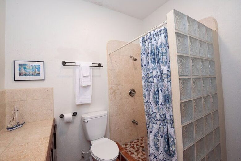 Caribbean Waterfront Villa with Private Pool and Dock - San Pedro Town, Belize