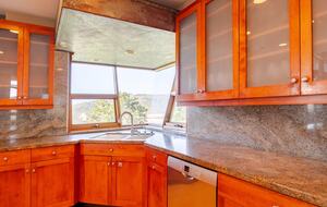 Award-Winning Contemporary Home in the Hills of Laguna Beach - Laguna Beach, California