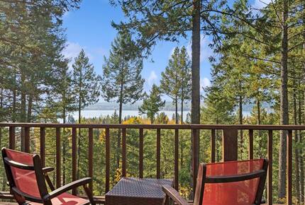 Whitefish Lake Views Minutes from Downtown and Skiing - Whitefish, Montana