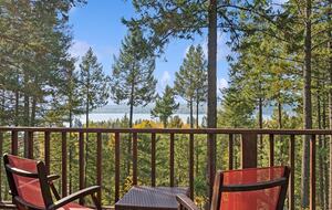 Whitefish Lake Views Minutes from Downtown and Skiing - Whitefish, Montana