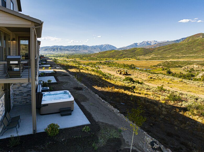 Deer Valley & Jordanelle Ski & Lake Lodge - Heber City, Utah