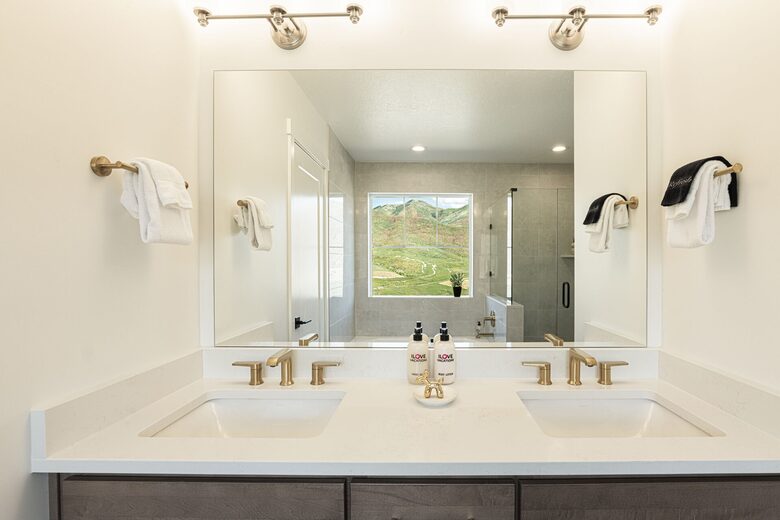 Deer Valley & Jordanelle Ski & Lake Lodge - Heber City, Utah