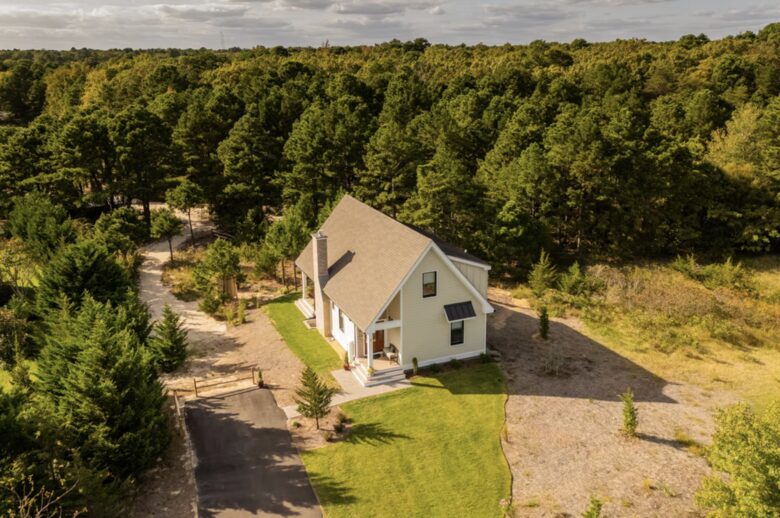 Private Spring-Fed Lake Retreat Near Cape May - Cape May Court House, New Jersey