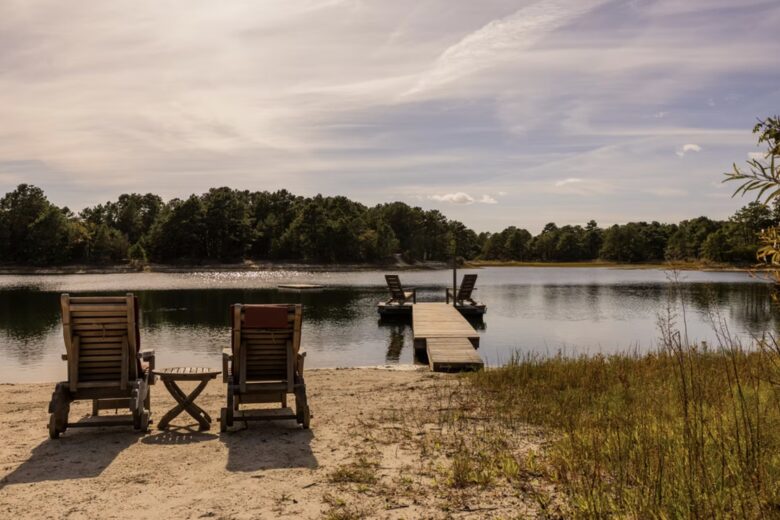 Private Spring-Fed Lake Retreat Near Cape May - Cape May Court House, New Jersey