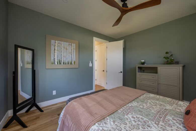 Private Spring-Fed Lake Retreat Near Cape May - Cape May Court House, New Jersey