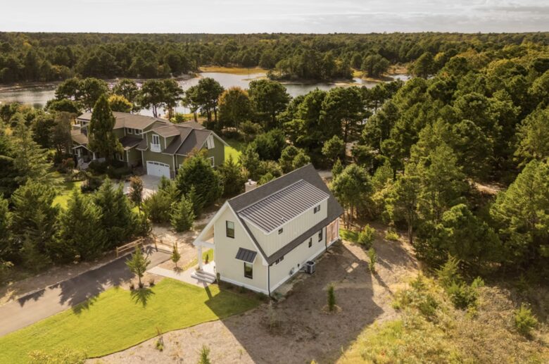 Private Spring-Fed Lake Retreat Near Cape May - Cape May Court House, New Jersey