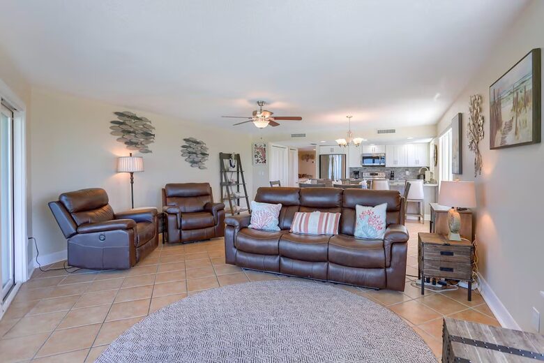 Gulf-View Beachfront Condo in Indian Shores - Indian Shores, Florida