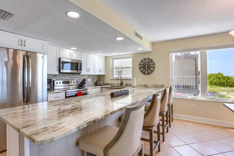 Gulf-View Beachfront Condo in Indian Shores - Indian Shores, Florida