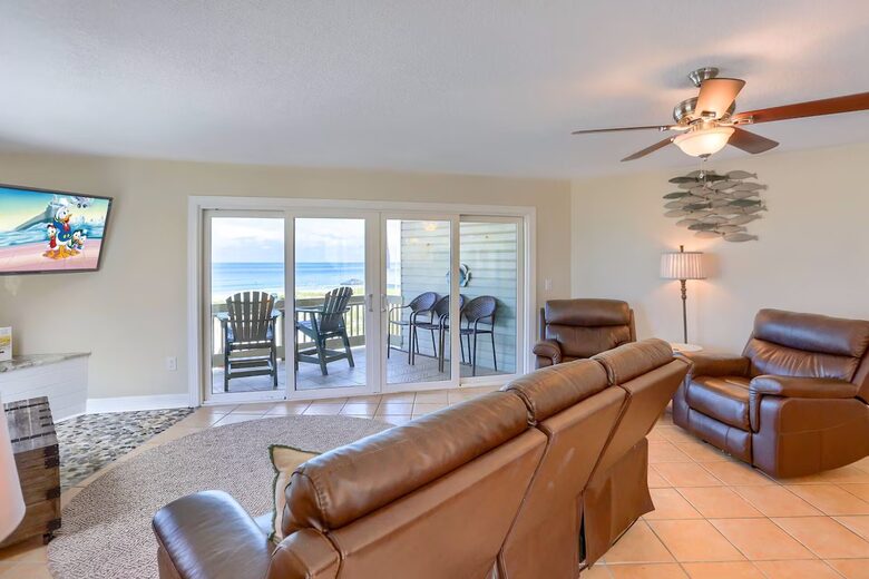 Gulf-View Beachfront Condo in Indian Shores - Indian Shores, Florida