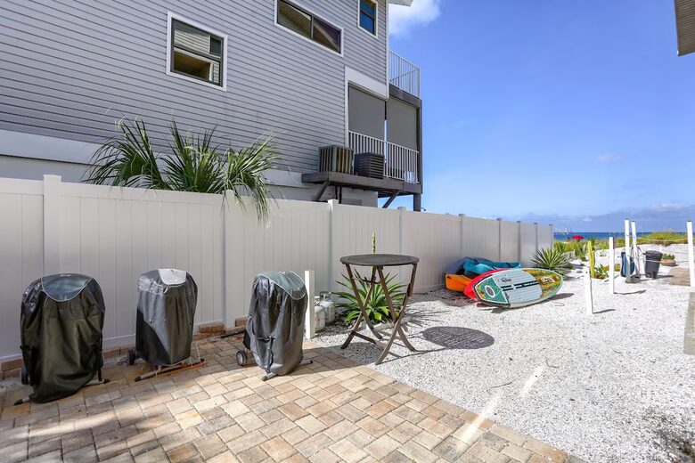 Gulf-View Beachfront Condo in Indian Shores - Indian Shores, Florida