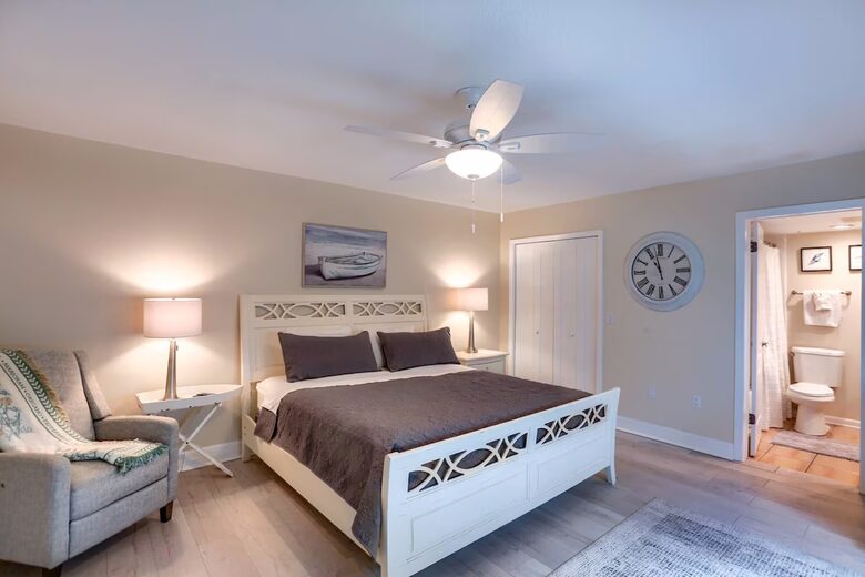 Gulf-View Beachfront Condo in Indian Shores - Indian Shores, Florida