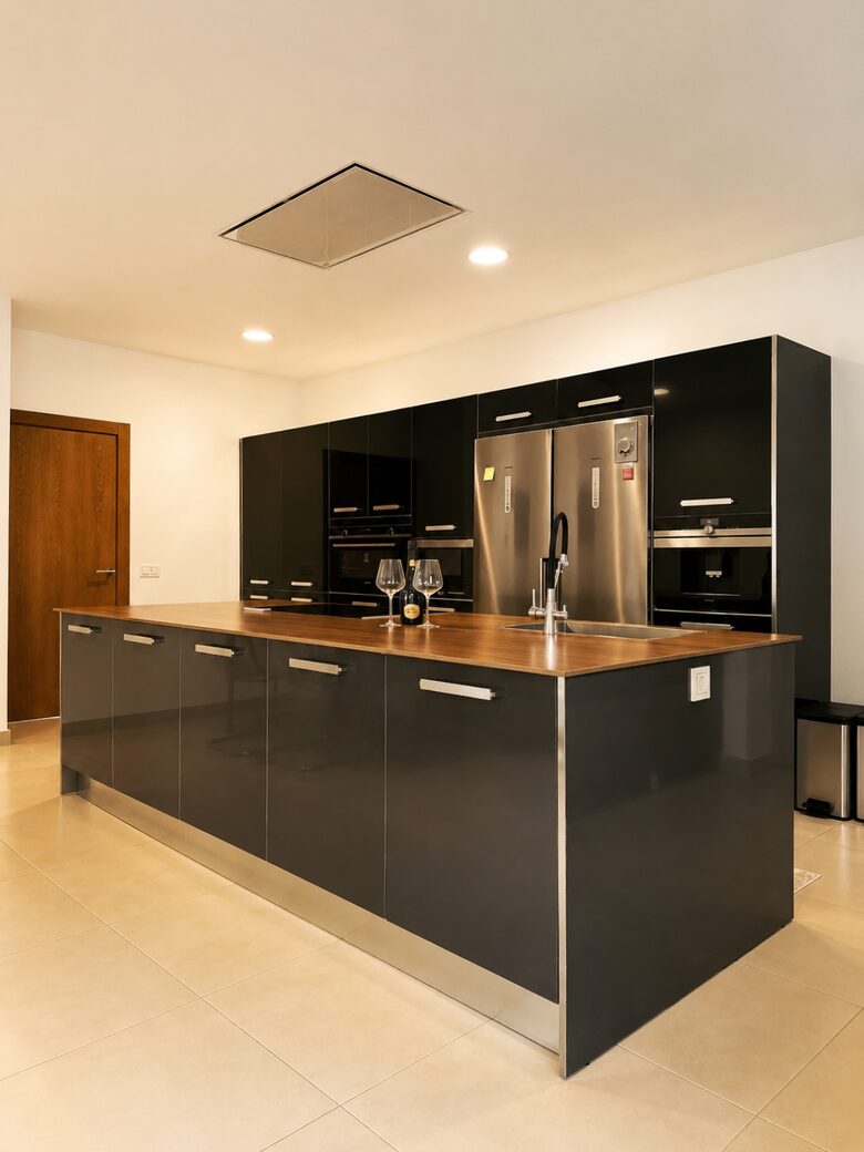 Refined Marbella Villa with Pool & Lush Gardens - Marbella, Spain