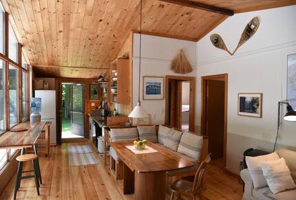 Private Woodland Retreat Along the Black River - Milford, Canada