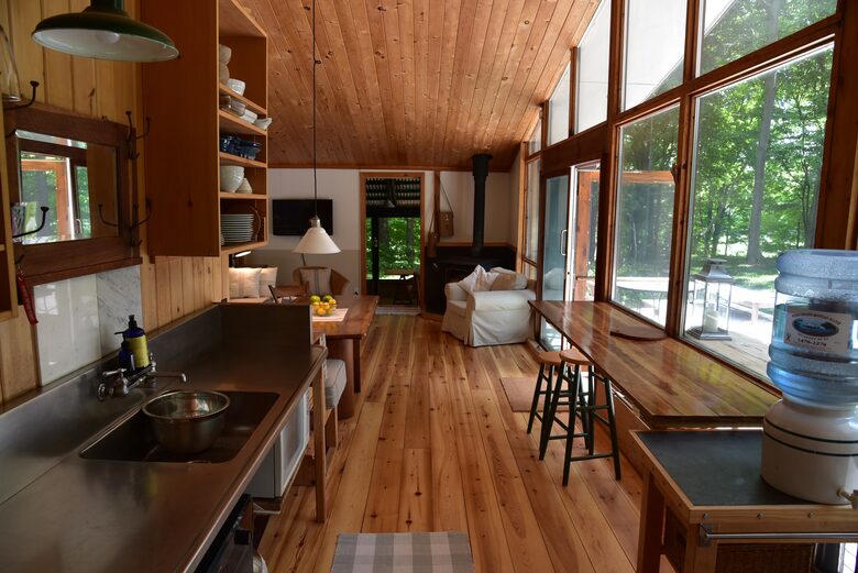 Private Woodland Retreat Along the Black River - Milford, Canada