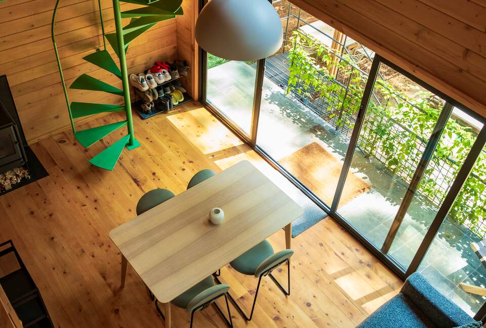 Modern Forest Retreat Among the Pines of Valle de Bravo - Valle de Bravo, Mexico