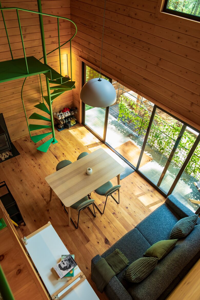 Modern Forest Retreat Among the Pines of Valle de Bravo - Valle de Bravo, Mexico