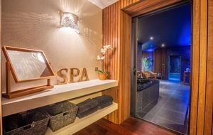 A Contemporary South of France Villa for Private Spa Days - Saint-Gély-du-Fesc, France