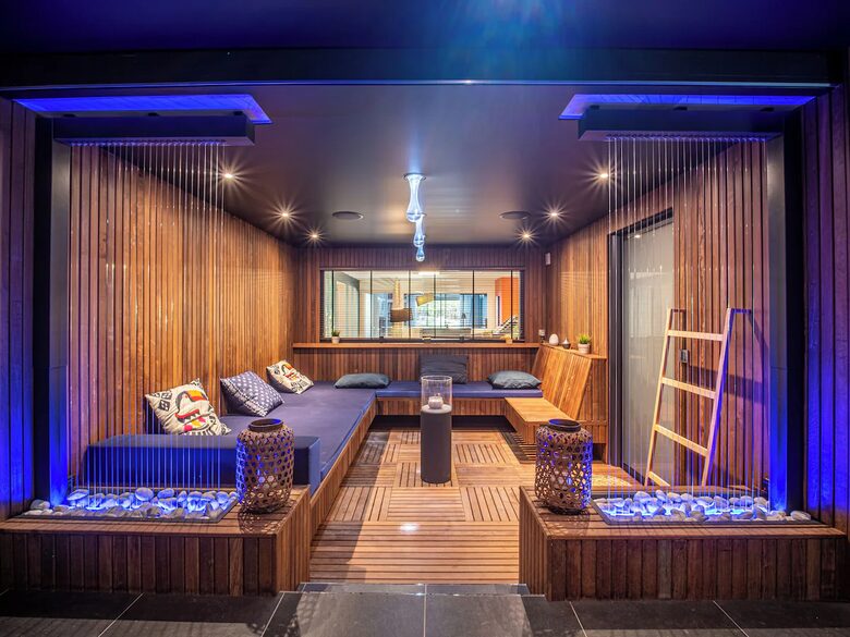 A Contemporary South of France Villa for Private Spa Days - Saint-Gély-du-Fesc, France